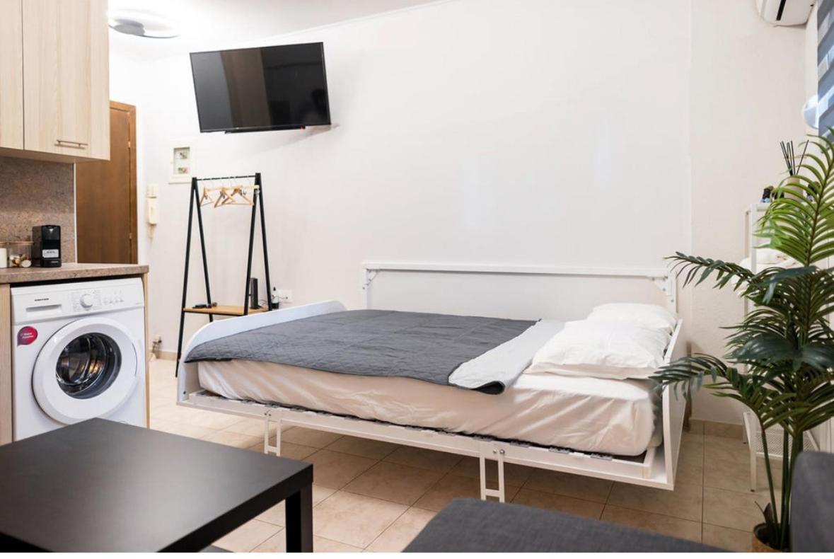 Bk Apartment Semi-Basement Néa Khilí 外观 照片